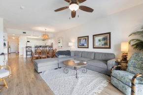 Relax near the pond in this gorgeous 32 interior condo. Ow15-504
